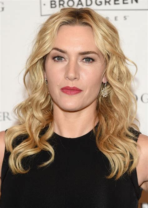 Related 'mare of easttown' trailer: Kate Winslet At "The Dressmaker" New York Screening ...