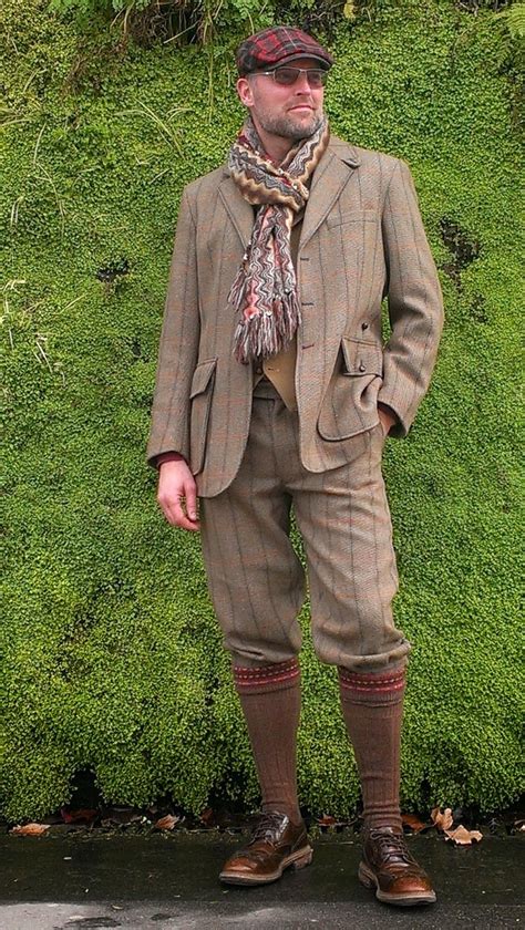 Gentlemens Clothing And Lifestyle With Traditional Roots Vintage