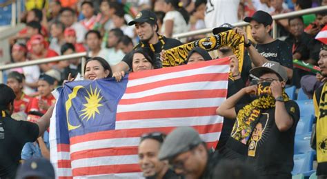 Rakyat malaysia bersatu menentang kezaliman. Rakyat Malaysia bangga jadi warganegara Malaysia, menurut ...