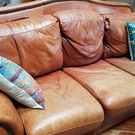 Overstuffed Leather Sofa And Chair For Sale In Marysville Wa Offerup