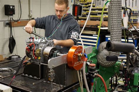 MS in Automotive Engineering Technology | Minnesota State University ...