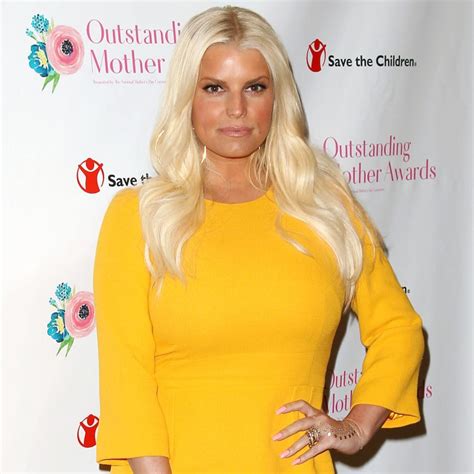 Jessica Simpson Disables Insta Comments After Haters Bash Stroller