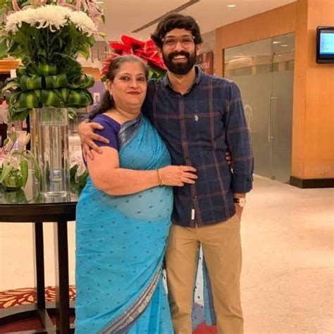 Vikrant massey family, caste, wife. Vikrant Massey (Actor) Height, Weight, Age, Affairs ...