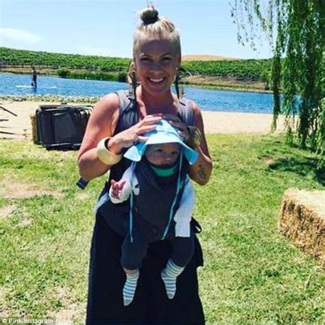 Pink Shares Snap Of Husband Carey Hart Tiny Bathing Suit Daily Mail