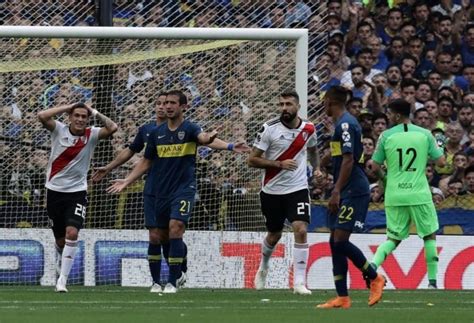 Red river rivalry & red river shootout) has been the top college football game for decades. La final River vs Boca en Libertadores fue postergada por ...