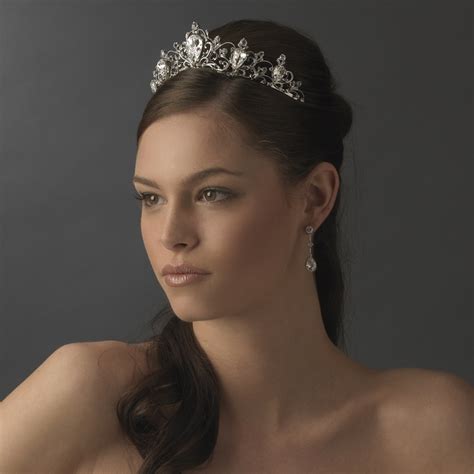 gorgeous bold princess wedding tiara elegant bridal hair accessories