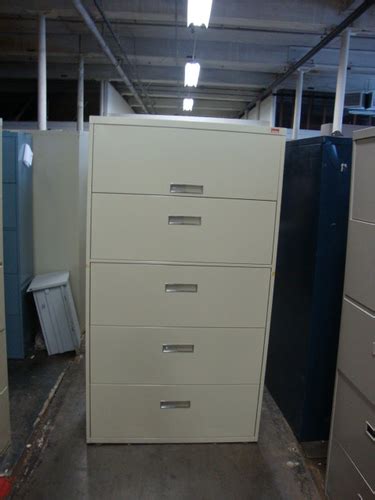 Dbin office steel file cabinets,steel mobile pedestal file cabinets provide flexibility to move storage where it is reasonable. Used Filing Cabinets and Office Storage from Steelcase ...