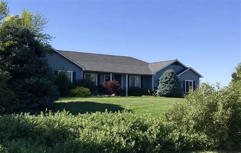A wind warranty with no maximum wind speed limitation. This house in Mead was re-roofed with GAF Timberline HD ...