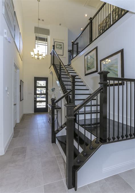 20 White And Grey Staircase