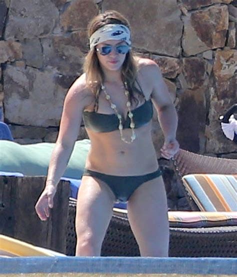Hilary Duff Celebrities In Bikinis Pictures Popsugar Fashion Photo 32