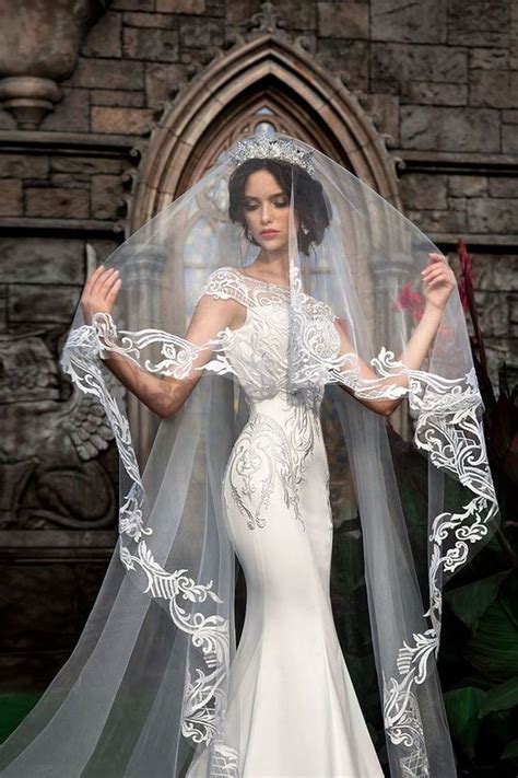 40 Inspiring Cathedral Veil Ideas For Your Wedding Gelinlik Gelinler