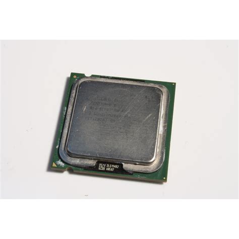 Intel Pentium D 820 28ghz Dual Core Processor With Em64t 2 X 1024kb