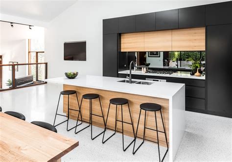 If a kitchen reno is on the cards for you, renovation expert dr naomi findlay reveals where to spend and where to save so you can get the biggest return on your investment. Kitchen Renovation Ringwood North | Melbourne Kitchens ...