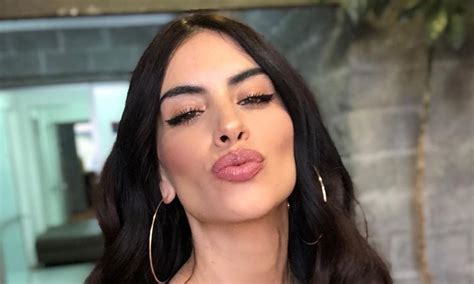 Jessica Cediel Enciende Las Redes Sociales Con Video Seductor Al Estilo Provenza Dicomania