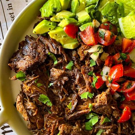 Slow Cooker Mexican Shredded Beef Barbacoa