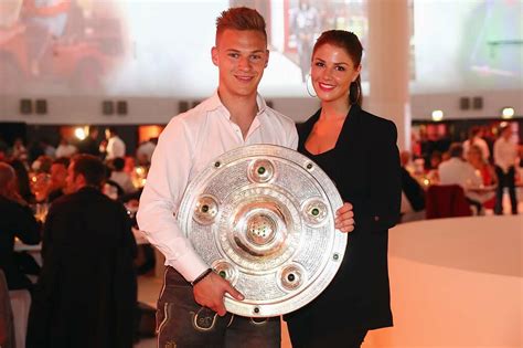 Joshua Kimmich Privat Lina Meyer Die Frau An Der Seite Des Fc Bayern Stars Abendzeitung München