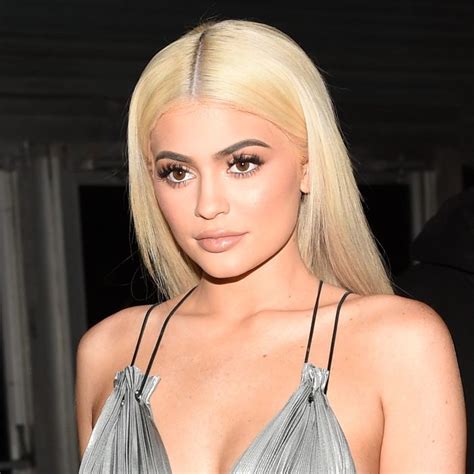 Kylie Jenner Crashed A High School Prom In Sacramento