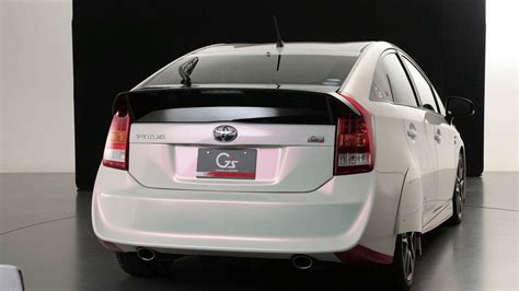 Toyota Prius G Sports Concept Revealed