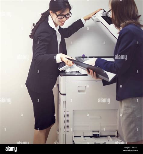 Coworker Collaborate Hi Res Stock Photography And Images Alamy