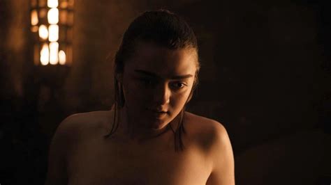 Maisie Williams Nude Game Of Thrones 10 Pics GIFs Video