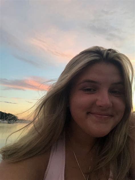 The Sky Looks So Heavenly Rgenshin Impact - vrogue.co