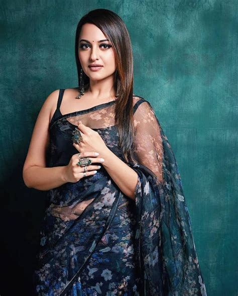 Bollywood Celebrity Sonakshi Sinhas Best Stunning Sensuous Top Pics From The Lens Of Gpn
