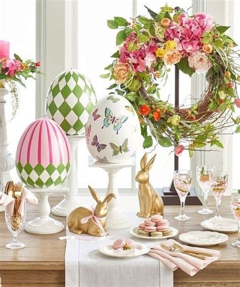 Amazing Bright And Colorful Easter Table Decoration Ideas 14 Homyhomee