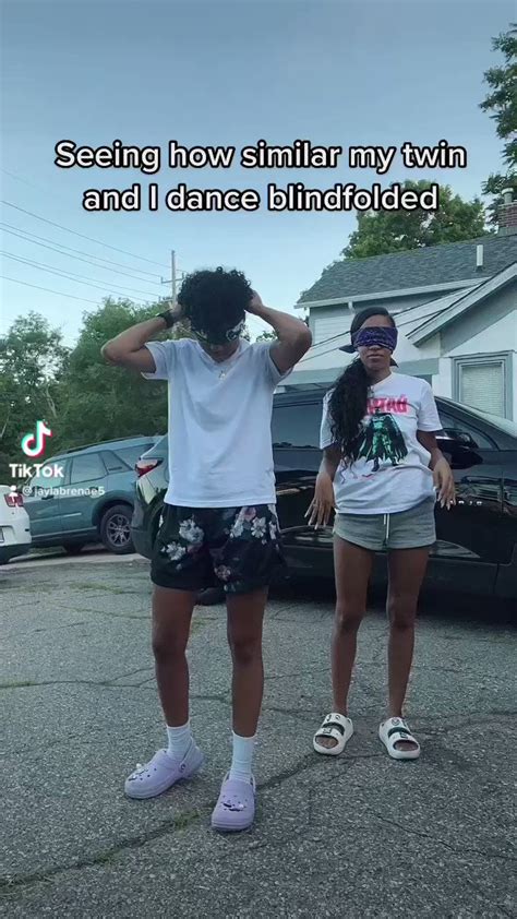 Jayla Influencer On Twitter My Twin And I Tried The Blindfolded Dance Challenge And Were