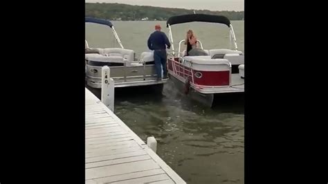 Man Falls Off Boat During Proposal Gone Wrong ‘hilarious But Sweet Say Tweeple Trending