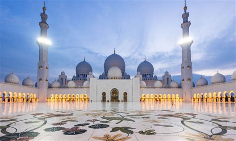 The Wanderlust Guide To The United Arab Emirates Wanderlust