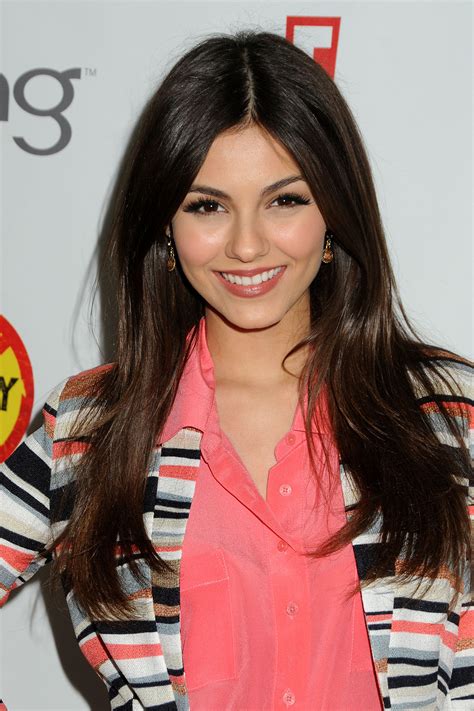 model upg victoria justice hot at bully premiere in los angeles photos
