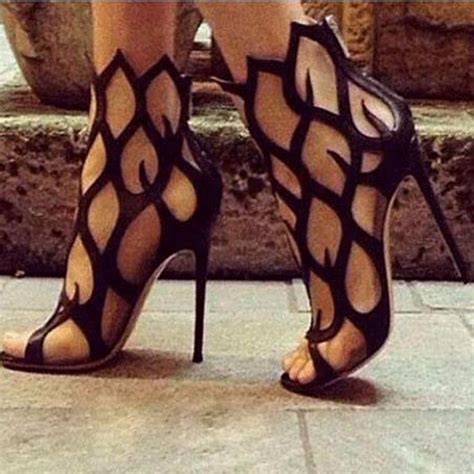 2015 New Summer Fashion Black Cut Out Women Sandals High Heel Shoes Big