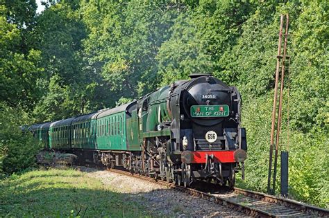 Gin And Steam Events At The Spa Valley Railway Tunbridge Wells