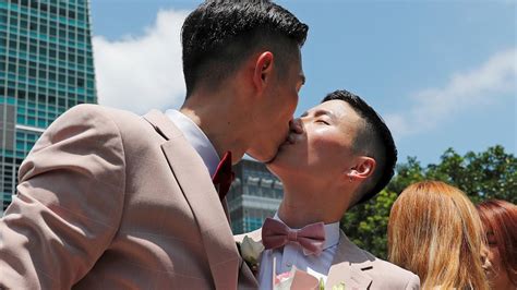 © 2005－2021 douban.com, all rights reserved 北京豆网科技有限公司 关于豆瓣 · 在豆瓣工作 · 联系我们 · 法律声明 · 帮助中心 · 移动应用 · 豆瓣广告. 世界で同性婚が認められている26の国（2001~2019年） - YouTube