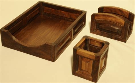 Download free hd wallpapers tagged with walnut from baltana.com in various sizes and resolutions. Hand Crafted Walnut Desk Top Accessory Set by Jim's ...