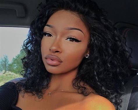Snapchat Theslimgal 💕 Pretty Hairstyles Makeup Skin Care Makeup Lipstick Black Barbie Black