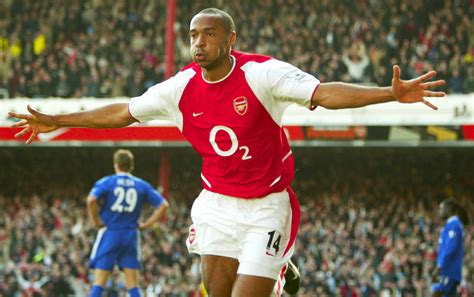 2200x1381 Thierry Henry Wallpaper Coolwallpapersme