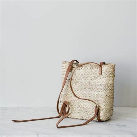 Market Basket Backpack In 2020 Market Baskets Knitted Bags Burlap