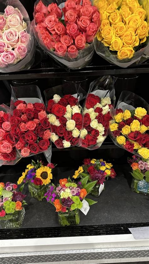 You Can Get 4 Dozen Roses Delivered From Costco For Under 50 Kids