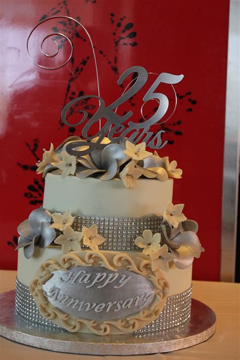 The wedding anniversary is one of the most special days in one's life. Cummbru: 4th Wedding Anniversary Cake Images