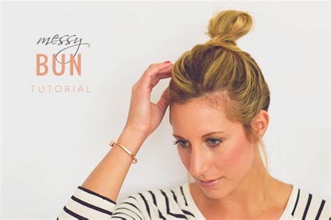 How To The Perfect Messy Bun