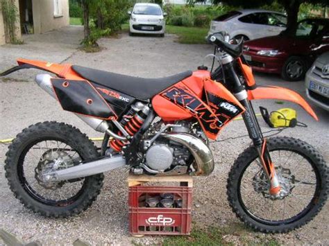 The engine produces a maximum peak output power of and a maximum torque of. 2007 KTM 250 EXC - Moto.ZombDrive.COM