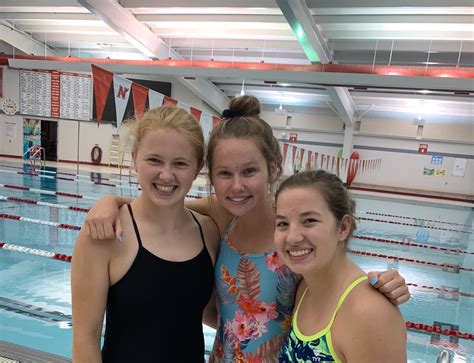 Nhs Rocket Swimming And Diving Team Back To School