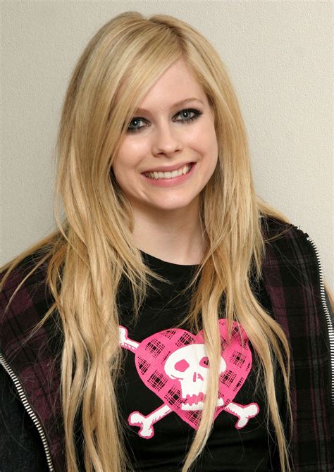 Avril Lavigne Photo Avril Lavigne Long Hair Styles Hair Styles