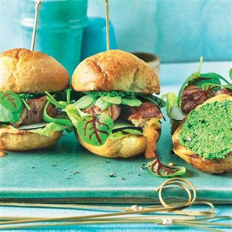 Und was darf da auf keinen fall fehlen? Bärlauch-Rezepte - grün und würzig | BRIGITTE.de