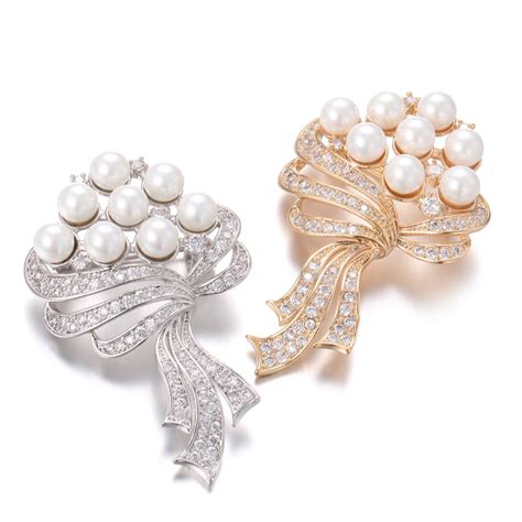 Pretty Pearl Cubic Zirconia Brooches For Women Dresses Plant Flowers Ladies Party Brooch Wedding
