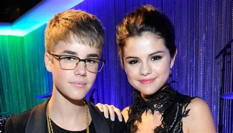 Selena Gomez Quit Social Media After Being Trolled By Justin Bieber S Fans