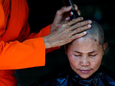 In Photos Thailand’s Rebel Female Buddhist Monks Defying Tradition The Independent The