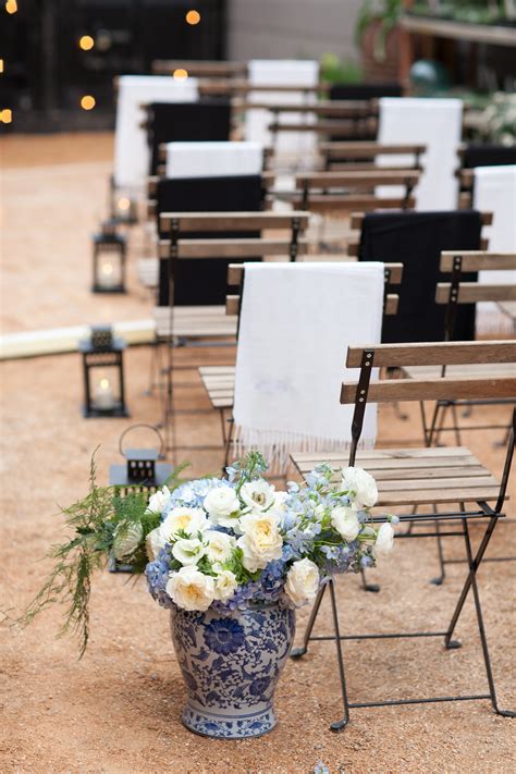 blue  white wedding decor ideas elizabeth anne designs