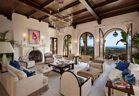 Elegant Montecito Home With Stunning Panoramas